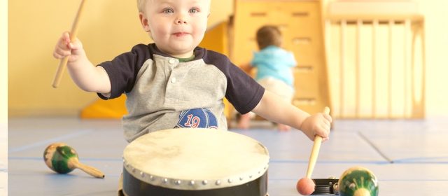 تاثیر یادگیری موسیقی بر کودکان